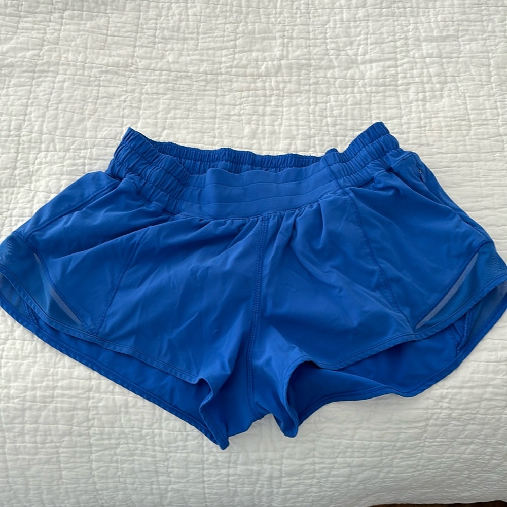 Lulu Lemon Hotty Hot Shorts 2.5